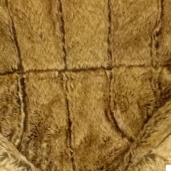 Fever -Vintage Faux Fur, Full Vest Polyester Suede, Size L Tan, 1 Button Closure - Picture 5 of 16